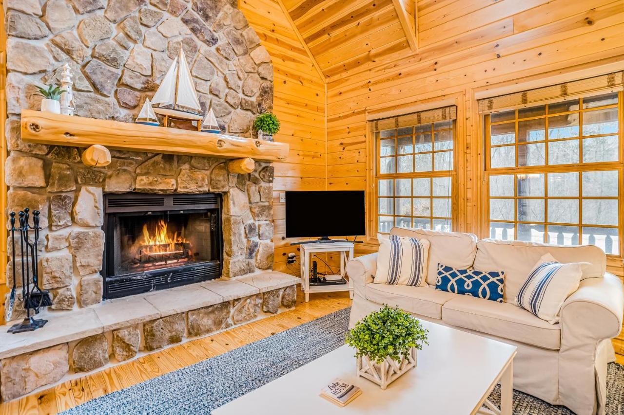 Kingfisher Cove Cabin 19 ソーガタック エクステリア 写真