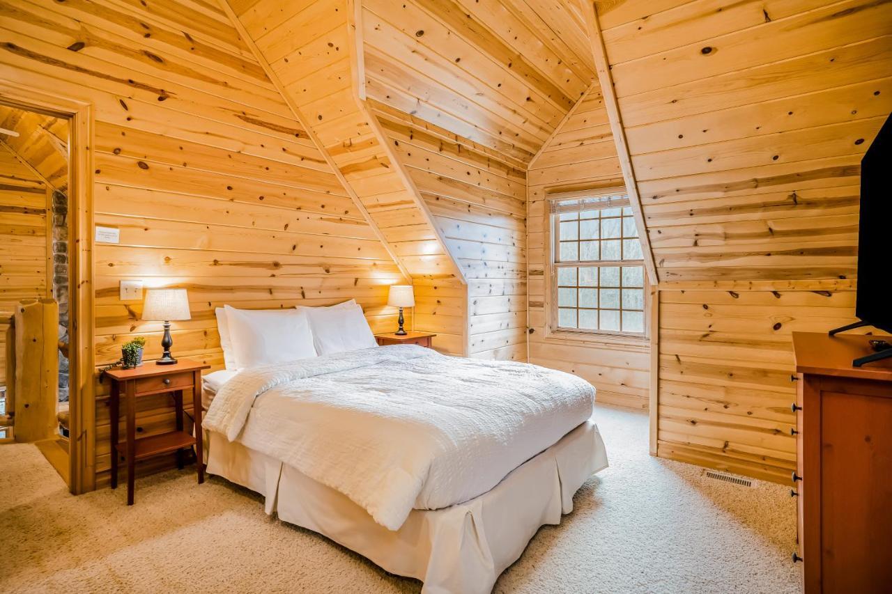Kingfisher Cove Cabin 19 ソーガタック エクステリア 写真