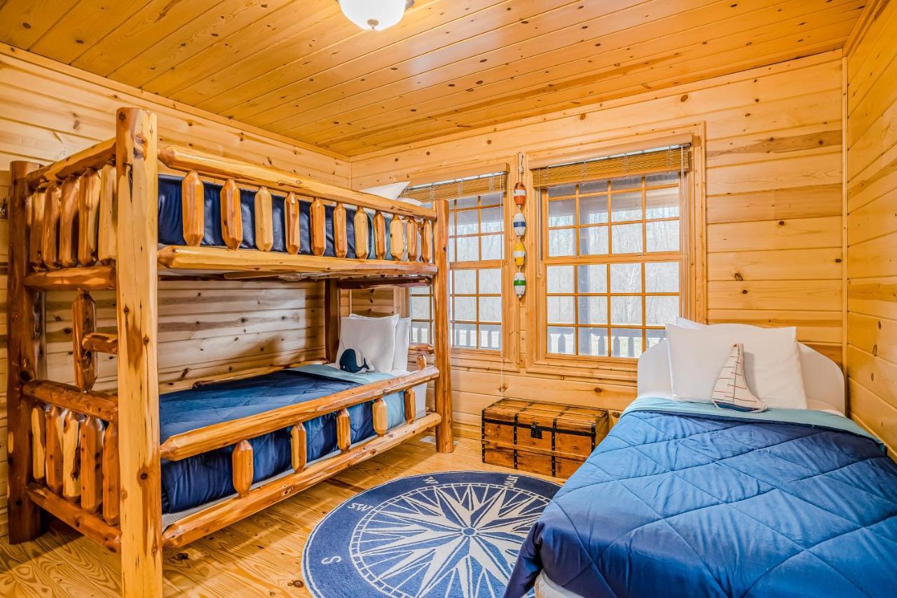 Kingfisher Cove Cabin 19 ソーガタック エクステリア 写真
