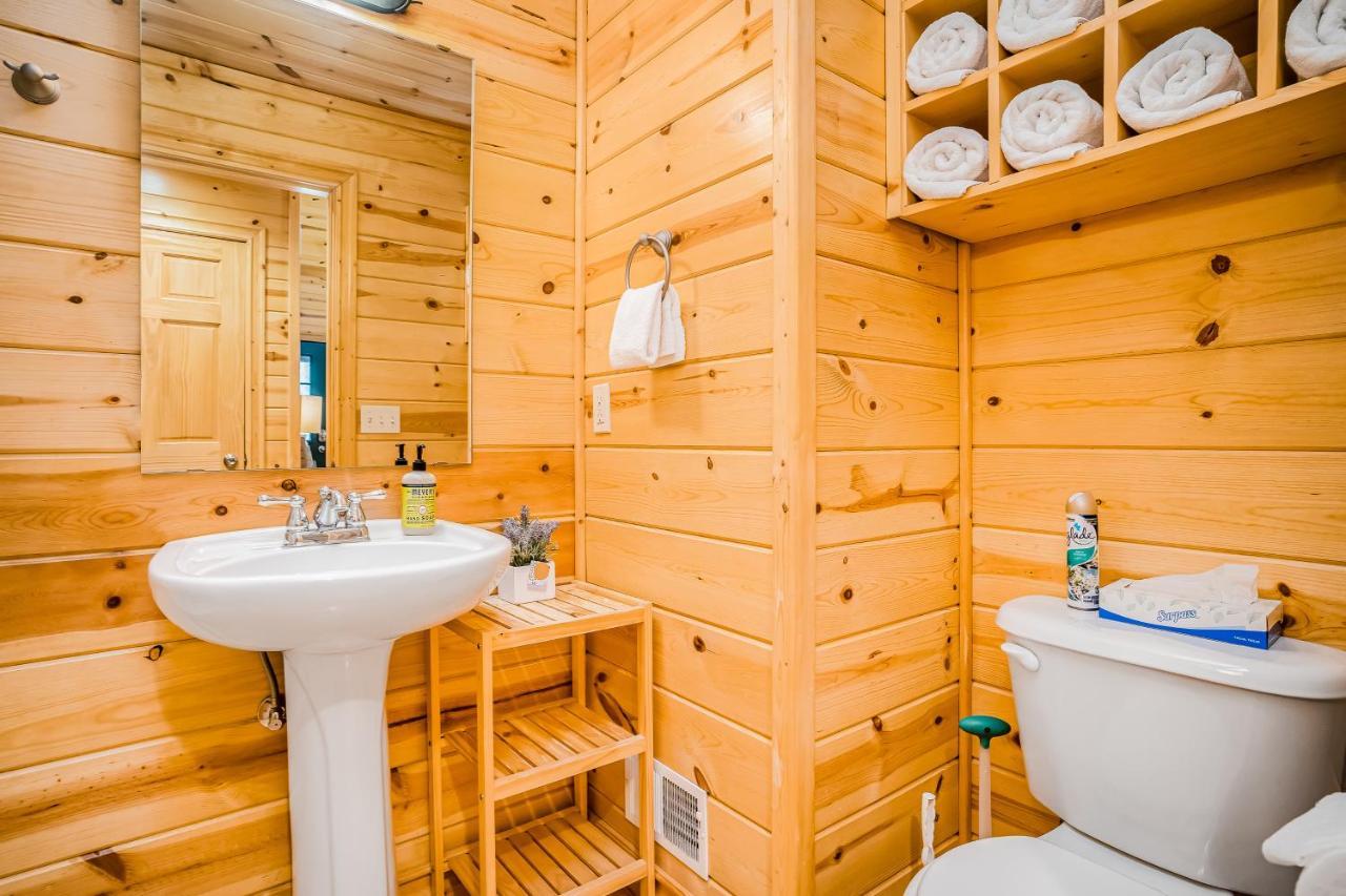 Kingfisher Cove Cabin 19 ソーガタック エクステリア 写真